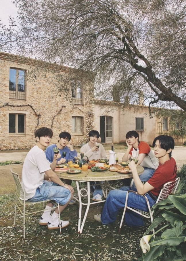 사진제공=하이브&nbsp;