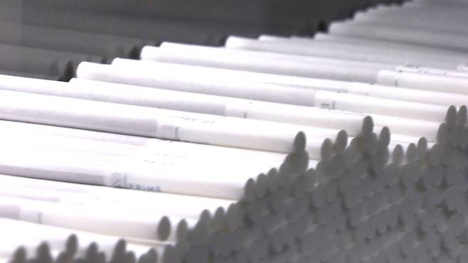 ▲ 담배 생산라인 [연합뉴스]