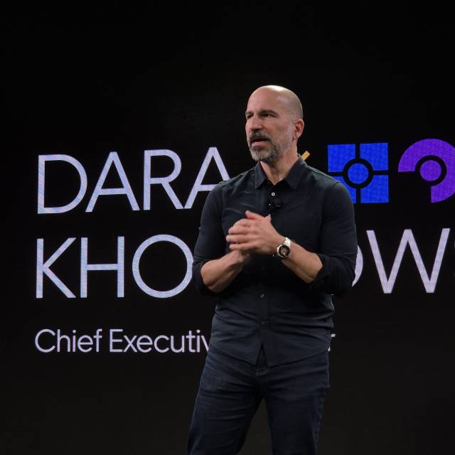 다라 코즈로샤히 우버 최고경영자(CEO)는 14일(현지시간) 미국 뉴욕에서 열린 연례 콘퍼런스 ‘고겟’(Go-Get)에서 자율주행 전략을 소개하고 있다. 뉴욕=김성태 기자