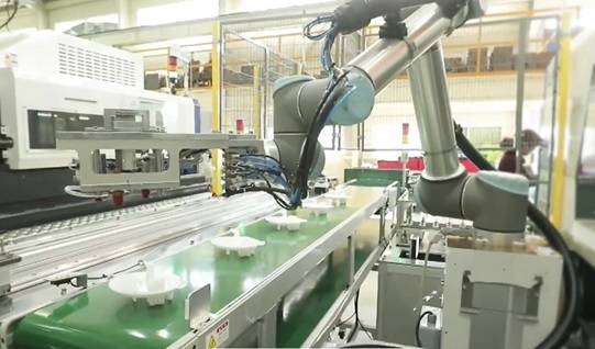 스마트공장 협업로봇 [충북도 제공. 재판매 및 DB 금지]