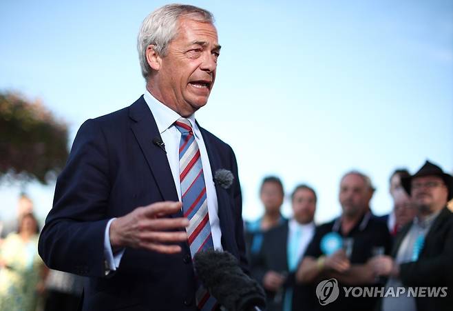 영국개혁당 패라지 대표 [EPA 연합뉴스 자료사진 재판매 및 DB 금지]