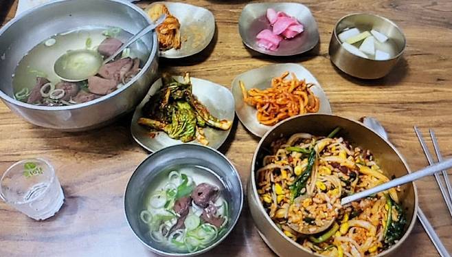 생고기 비빔밥. (사진= 김영복 연구가)