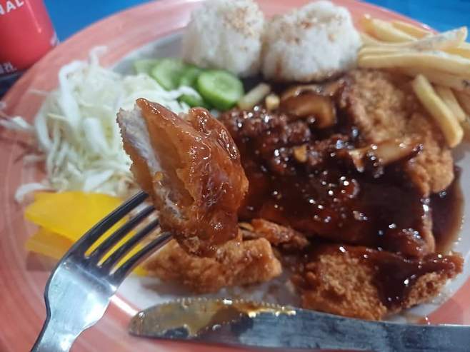 7fed8273b58769ff51ee8fe540857373db6ebd7f264ac277440aecbbdb7f2b36