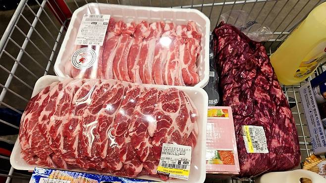 20250517_120638.jpg 저녁 코스트코 통 채끝등심 손질해서 냠냠