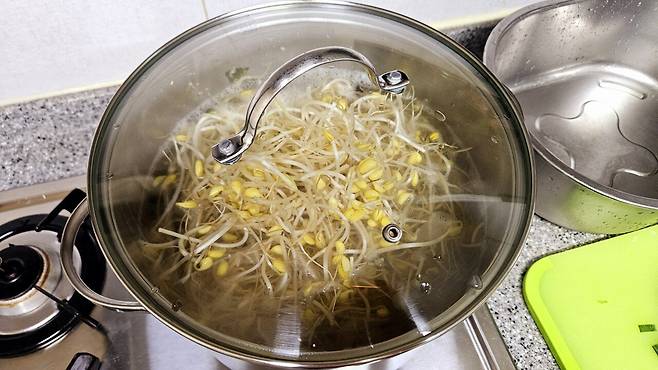 20250518_201756.jpg 저녁 코스트코 통 채끝등심 손질해서 냠냠