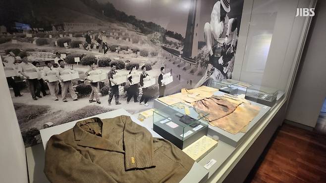 광주광역시 금남로에 위치한 5.18민주화운동기록관 내부 전시물