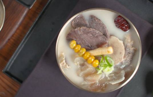 씨에스의 '박연경 한우 도가니탕'./제공=씨에스