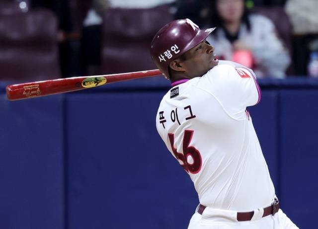 프로야구 키움은 19일 외국인 타자 야시엘 푸이그를 내보내고 외국인 투수 라울 알칸타라를 영입했다고 발표했다. 뉴시스