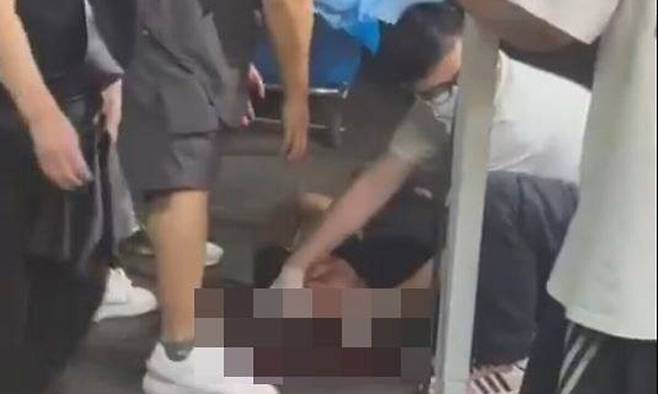 중국 우한 야시장서 총격사건. 홍콩 성도일보 캡처