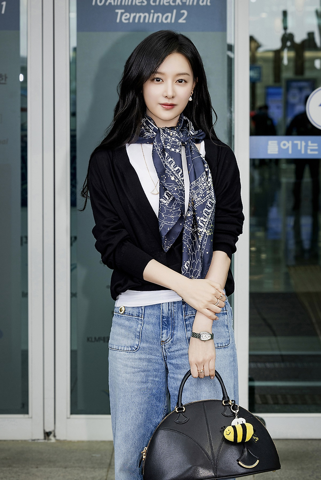 배우 김지원. 불가리 제공