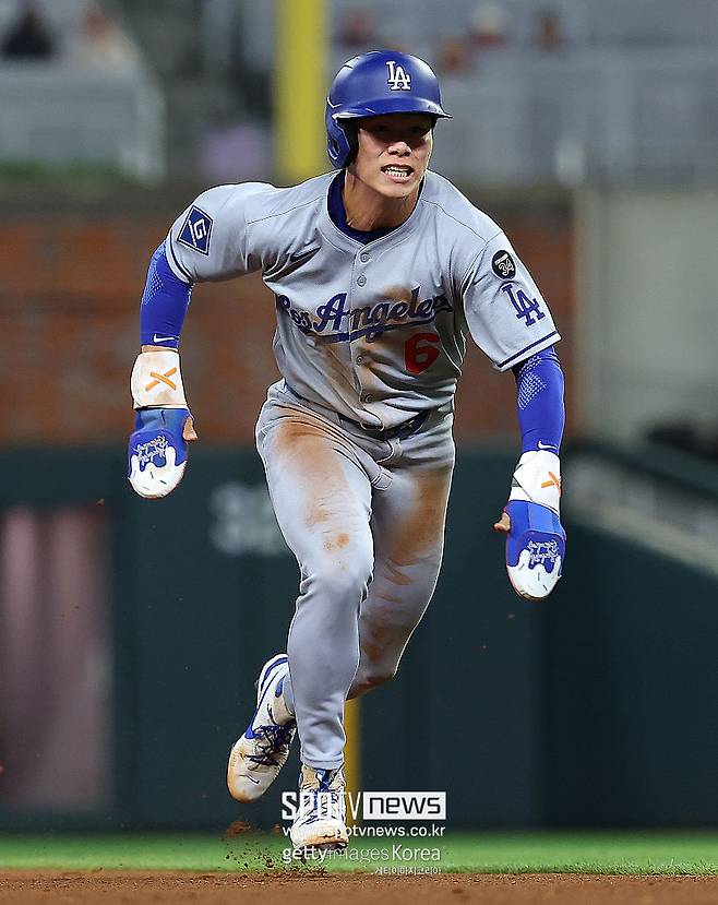 ▲ 김혜성은 18일(한국시간)까지 시즌 14경기에서 타율 0.452, 출루율 0.485, 장타율 0.581, OPS(출루율+장타율) 1.066의 대활약을 펼치면서 다저스를 고민에 빠뜨렸다.