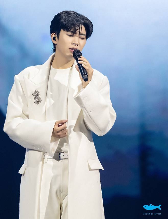 임영웅 '천국보다 아름다운' 유튜브 주간 인기 MV 톱2