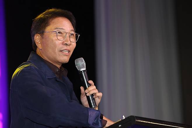 법원은 이수만 회장이 신청한 가처분을 인용하며 비례적 이익을 언급했다.[사진 | 연합뉴스]