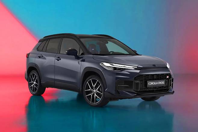 토요타 크롤라 크로스 하이브리드 GR 스포츠