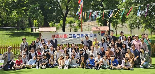 조지아 트빌리시서 '나라사랑 그림그리기 대회' 개최 [주조지아 한국대사관 제공. 재판매 및 DB 금지]