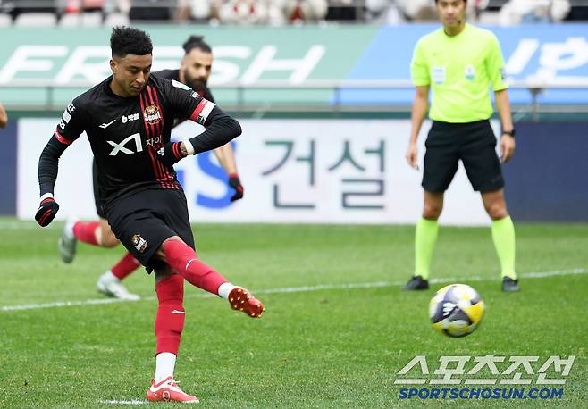 K리그1 FC서울과 대구FC의 경기가 29일 서울월드컵경기장에서 열렸다. 서울 린가드가 페널티킥을 성공시키고 있다. 상암=박재만 기자pjm@sportschosun.com/2025.03.29/