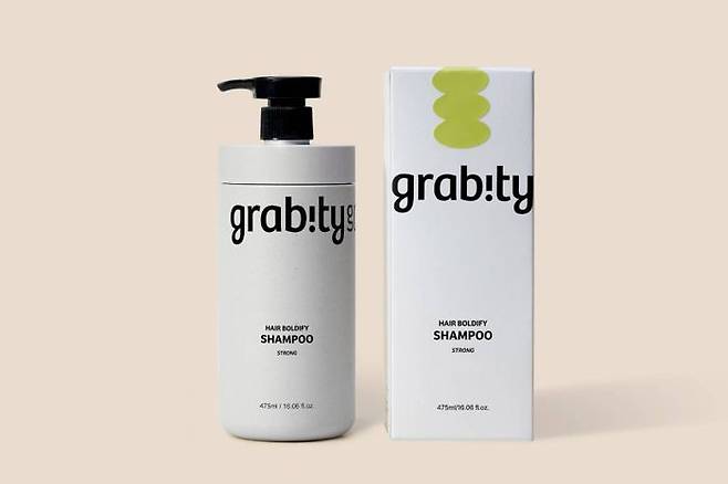 기능성 탈모샴푸 '그래비티' 대만 수출용 패키지.ⓒ롯데홈쇼핑