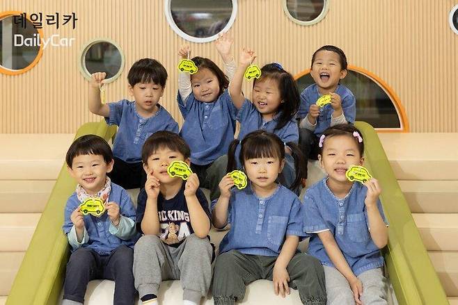 볼보, 어린이 교통 안전 키링 제작