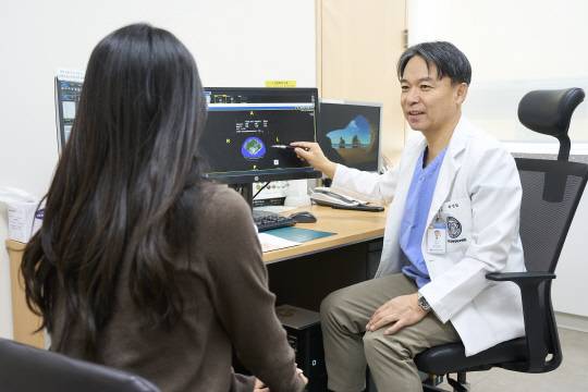 비만대사수술센터 최성일 교수. 강동 경희대학교병원 비만대사수술센터 제공.