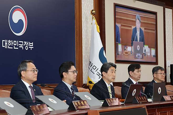 이주호 대통령 권한대행 부총리 겸 교육부 장관이 20일 서울 종로구 정부서울청사에서 열린 제22회 국무회의에서 발언하고 있다. 2025.5.20 (ⓒ뉴스1, 무단 전재-재배포 금지)