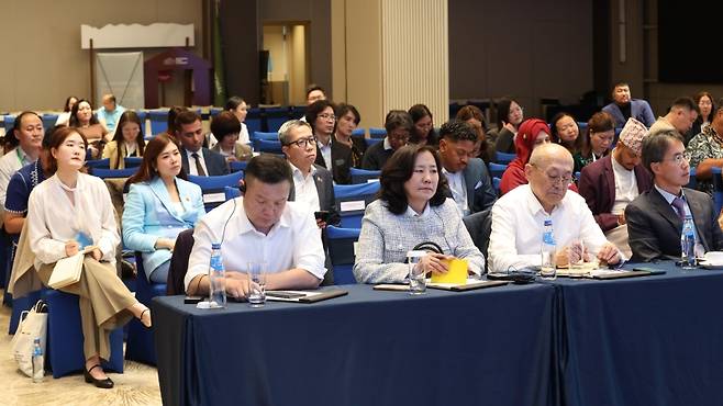 세계 각국 관광정책 실무자들과 국제기구 관계자들이 참여한 가운데, 제주의 사례가 지역 중심 관광정책의 실천모델로 소개됐다. (제주관광공사 제공)