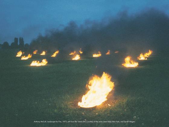 맥콜의 초기작 ‘불을 위한 풍경’(1973). [사진 푸투라 서울]