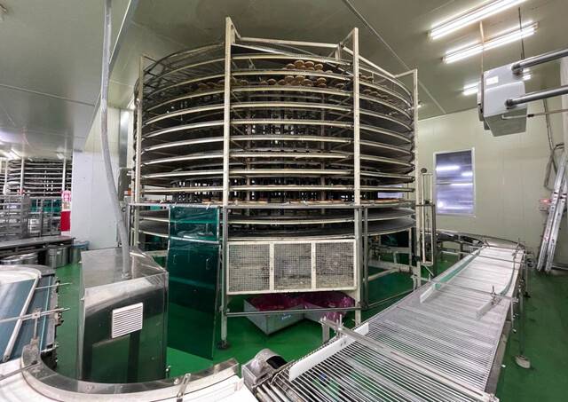 19일 오전 근로자 사망 사고가 발생한 경기도 시흥시 SPC삼립 시화공장의 컨베이어벨트. 시흥소방서 제공