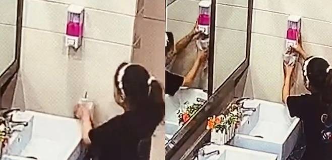 [서울=뉴시스]최근 한 여학생이 다른 사람의 음료에 손 세정제를 몰래 넣은 장면이 포착돼 논란이 일고 있다.(사진=BAIDU 갈무리) *재판매 및 DB 금지