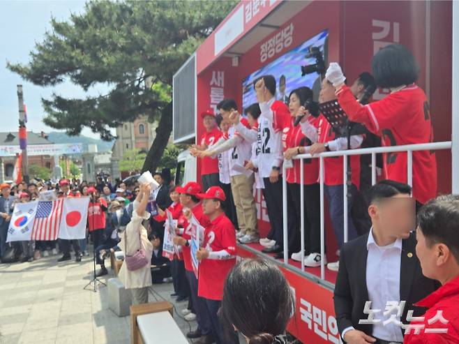 17일 전주 한옥마을 국민의힘 김문수 대선 후보 유세현장. 남승현 기자