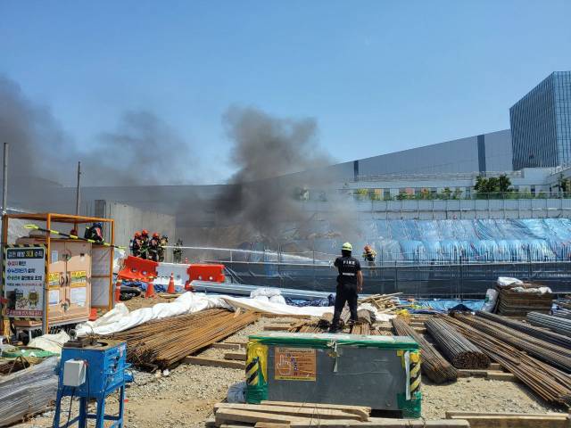 ▲평택시 고덕동 지하주차장 공사현장 화재.ⓒ경기소방재난본부