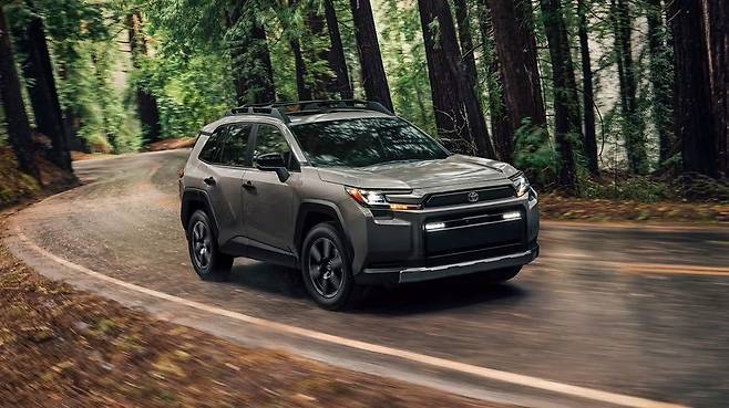 토요타 RAV4