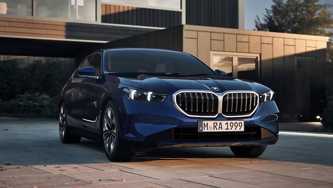 사진 : BMW 5시리즈