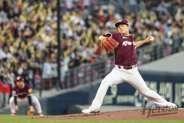 키움 히어로즈 정현우/키움 히어로즈