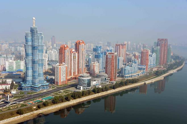 평양 미래과학자거리. 연합뉴스