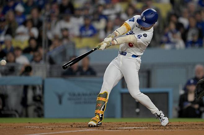 LA 다저스 김혜성이 21일 미국 캘리포니아주 로스앤젤레스의 다저스타디움에서 열린 2025 미국프로야구 메이저리그(MLB) 애리조나 다이아몬드백스와의 홈경기에 9번타자 겸 2루수로 선발 출전해 2타수 무안타를 기록했다. REUTERS 연합뉴스