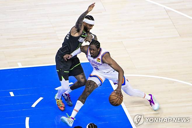 드리블하는 제일런 윌리엄스 [EPA=연합뉴스]