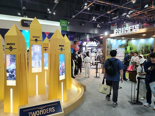 - 총 7개 게임으로 구성된 어트랙션을 선보인다&nbsp;