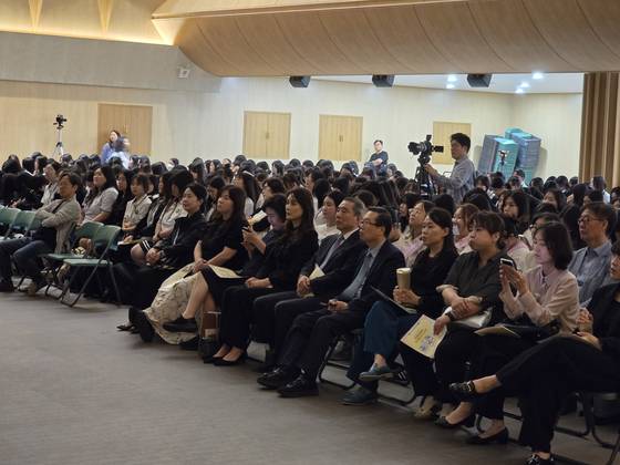 반려동물 행동교정과 건강교실 장면