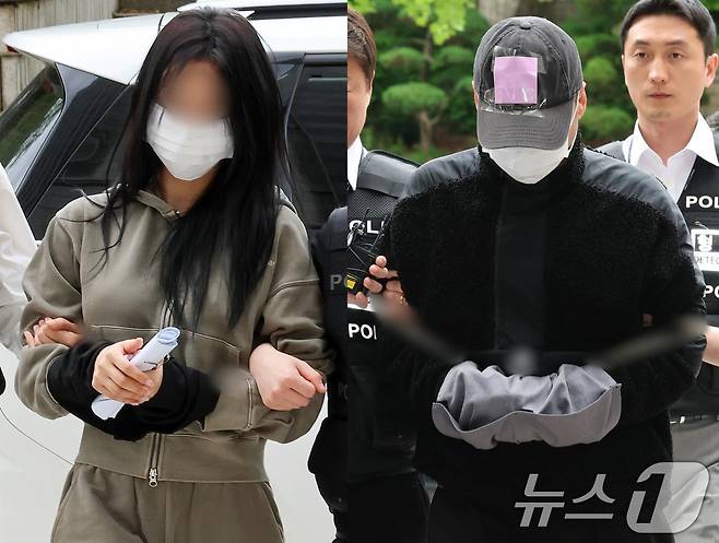 축구 국가대표팀 주장 손흥민을 상대로 돈을 받아내려해 공갈 혐의를 받고 있는 양씨(왼쪽, 20대 여성)와 용씨(40대 남성)가 17일 서초구 서울중앙지방법원에서 열린 구속 전 피의자심문(영장심사)에 출석하고 있다. 2025.5.17/뉴스1