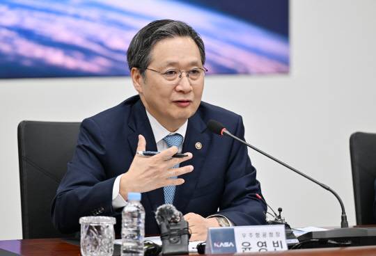 윤영빈 우주항공청장이 21일 경남 사천 우주항공청에서 개청 1주년 기자 간담회를 가졌다. 우주청 제공