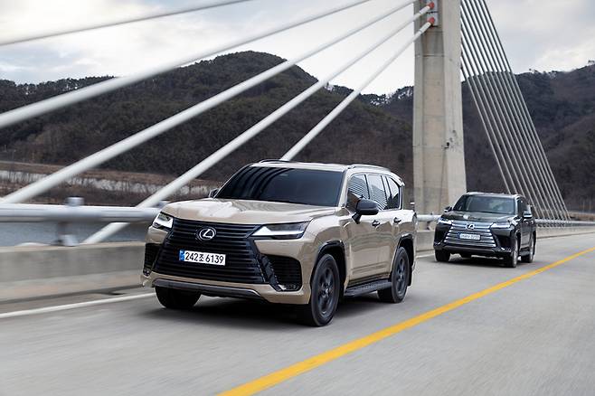 렉서스 LX 700h