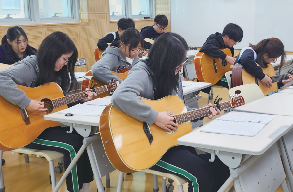 파주 운정고 수업 모습. 박화선기자