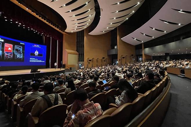 서울시가 2024년 전 세계 1500여 개 도시 중 국제회의 개최 순위 6위를 달성했다. 사진은 2024년 열린 제 18회 국제 시큐리티 콘퍼런스 현장 / 사진=서울관광재단