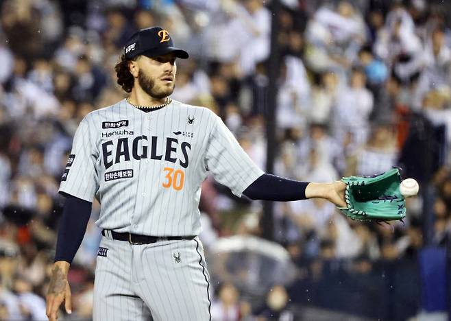 한화 이글스가 에이스 코디 폰세를 통해 분위기 반전을 노린다. 사진은 한화 이글스에서 활약한 코디 폰세의 모습. /사진=뉴스1