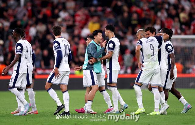 토트넘과 맨유의 2024-25시즌 유로파리그 결승전 경기장면/게티이미지코리아