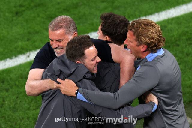 토트넘과 맨유의 2024-25시즌 유로파리그 결승전 경기장면/게티이미지코리아