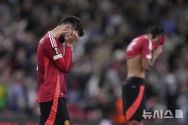 [빌바오=AP/뉴시스]유로파 준우승 맨유. 2025.05.21.