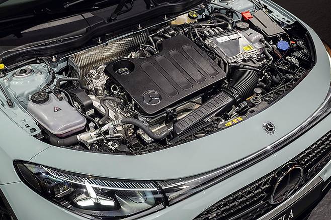 더 뉴 메르세데스-벤츠 CLA