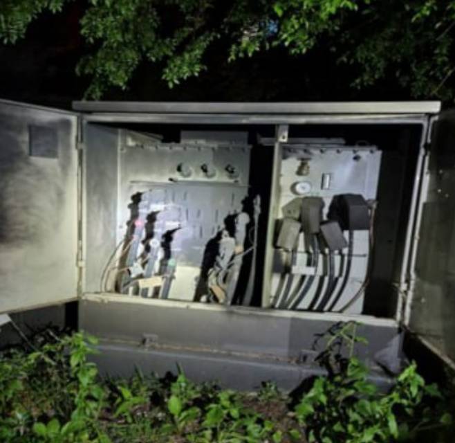 변압기 이상으로 정전 발생  [경기소방재난본부 제공. 재판매 및 DB금지]