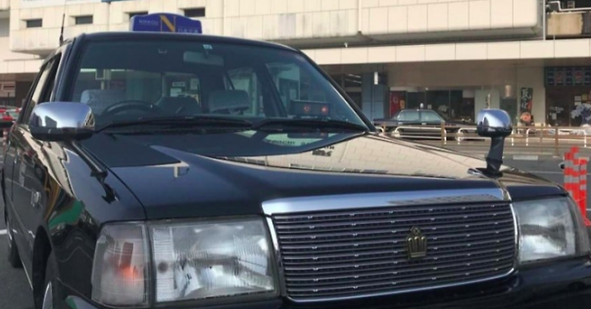 일본에서 전직 택시기사가 여성 승객에게 수면제를 먹이고 성폭행한 사건이 발생했다. 사진은 기사의 이해를 돕기 위한 일본 택시 모습. 본문과 무관함. 일본교통 야마구치시 영업소